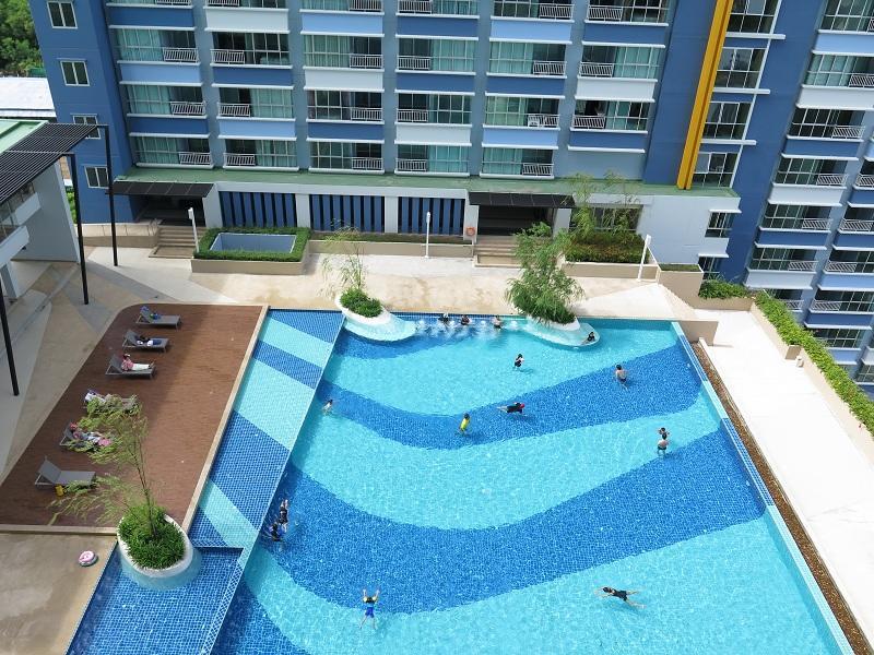 Lumpini Parkbeach Pattaya Pool View หาดจอมเทียน ภายนอก รูปภาพ