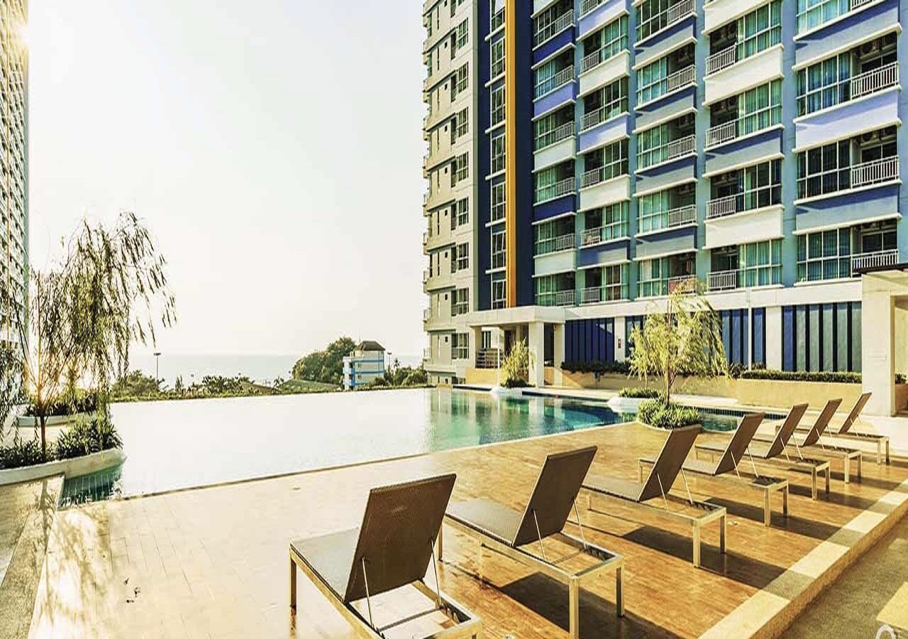 Lumpini Parkbeach Pattaya Pool View หาดจอมเทียน ภายนอก รูปภาพ